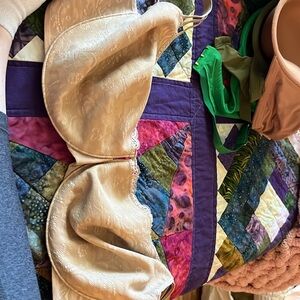 Soma 40 DD enticing lift balconet bra